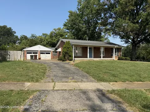 10326 Gina Dr, Louisville, KY 40223
