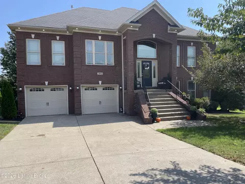 7913 Emma Ct, Louisville, KY 40291