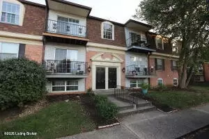 208 Flanders Ct #3, Louisville, KY 40218