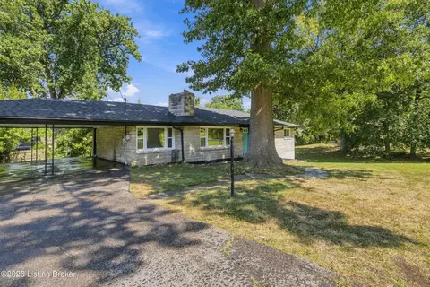 811 Gagel Ave, Louisville, KY 40216