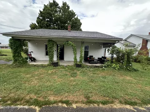 155 N 2nd St, Campbellsburg, KY 40011