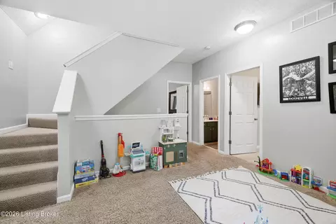 Entry Way - 14417 Spring Dr, Prospect, KY 40059 photo 11 of 15