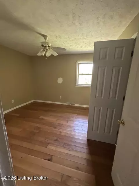 Bedroom - 131 Glen View Ln, Harned, KY 40144 photo 1 of 3