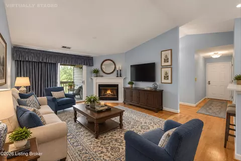 3503 Lennox View Ct #207, Louisville, KY 40299