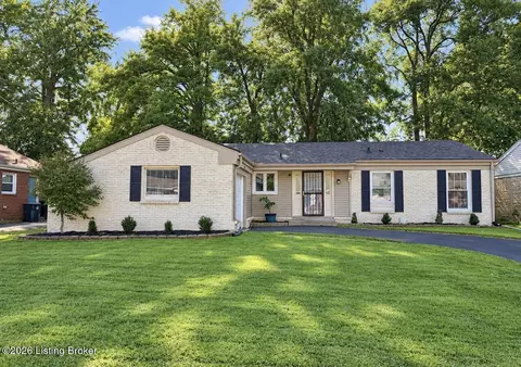 3804 Glenwillow Way, Jeffersontown, KY 40299