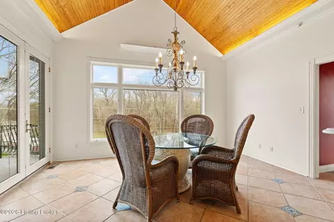 Dining - 6205 River Rd, Prospect, KY 40059 photo 1 of 5