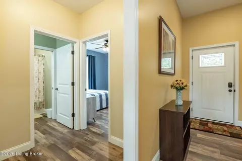 Entry Way - 788 Shelton Rd, Upton, KY 42784 photo 4 of 11