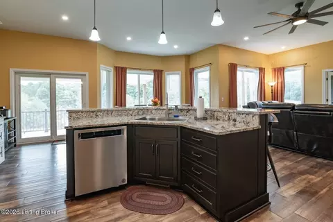 Kitchen - 788 Shelton Rd, Upton, KY 42784 photo 5 of 6