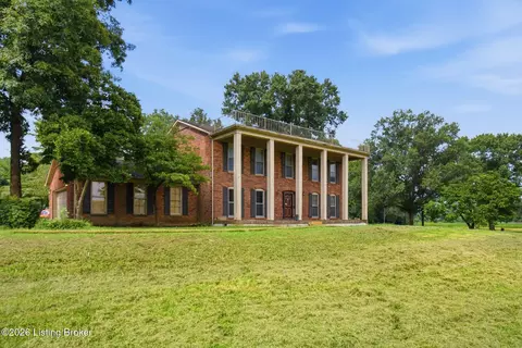 Exterior - 74 Fredericktown Rd, Springfield, KY 40069 photo 2 of 10