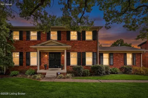 8314 Nottingham Pkwy, Louisville, KY 40222