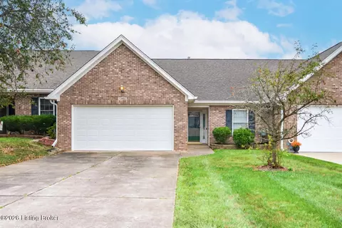 12402 Spring Leaf Ct, Louisville, KY 40229