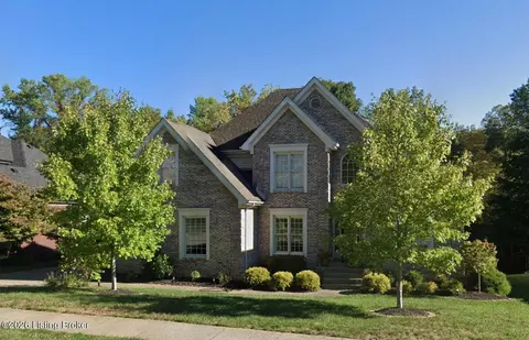 4215 Woodmont Park Ln, Louisville, KY 40245