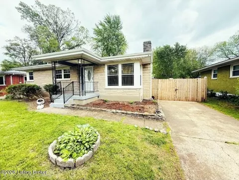 3608 Nellie Bly Dr, Louisville, KY 40213