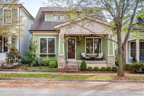 10707 Impatiens St, Prospect, KY 40059