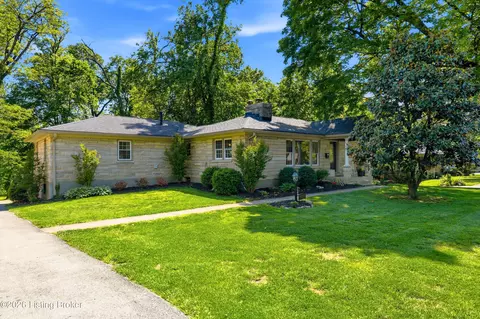 4210 Dolphin Rd, Louisville, KY 40220