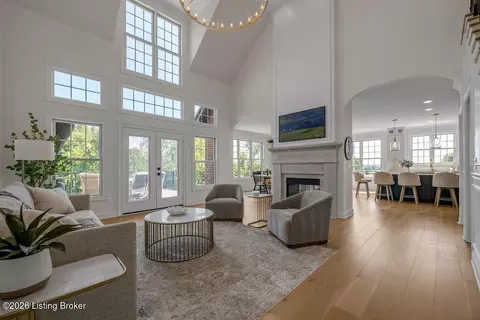 Living - 136 Seahawk Trl, Midway, KY 40347 photo 2 of 5