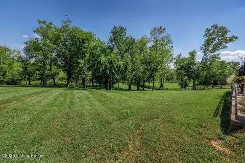 Exterior - 136 Seahawk Trl, Midway, KY 40347 photo 31 of 35