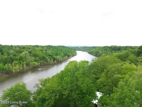 525 N Riverbend Rd, Leitchfield, KY 42754
