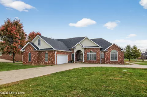 230 Rosewood Dr, Lebanon, KY 40033