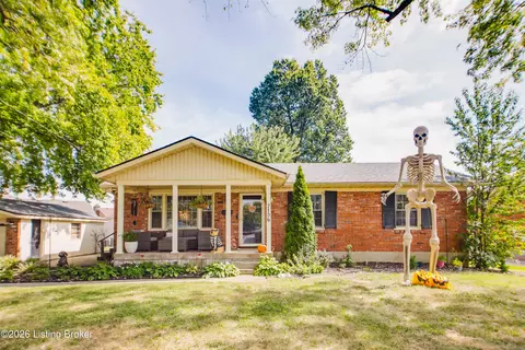 7106 Uranus Dr, Louisville, KY 40258