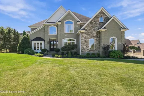 18701 Weatherford Cir, Louisville, KY 40245