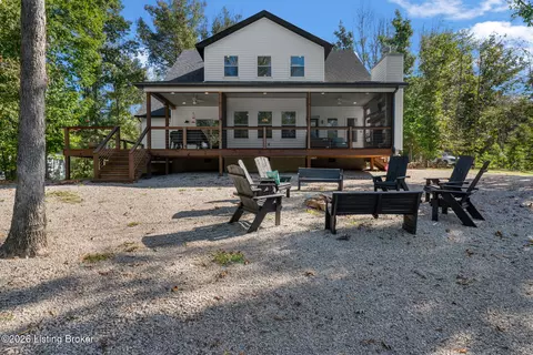 253 Moutardier Bay Dr, Leitchfield, KY 42754