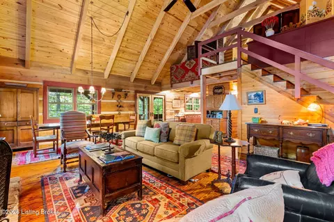 Living - 979 Penn Run Rd, Bee Spring, KY 42207 photo 5 of 5