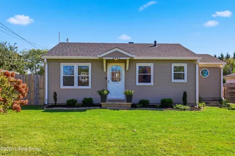4402 Ky-146, Buckner, KY 40010
