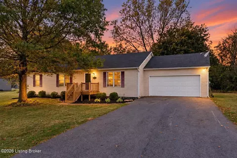 1425 Dawkins Rd, La Grange, KY 40031