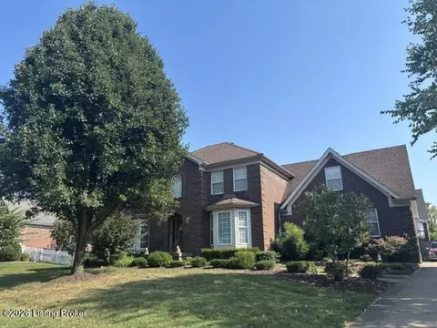8717 Hi View Ln, Louisville, KY 40272