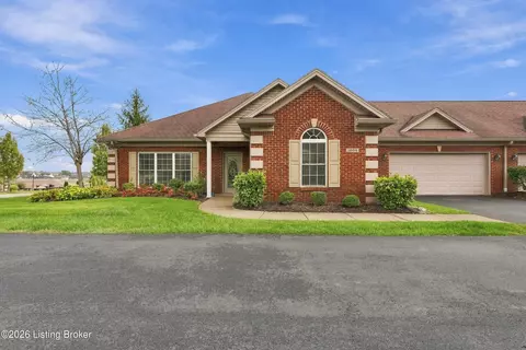 1038 Grazing Meadows Ln, Louisville, KY 40245