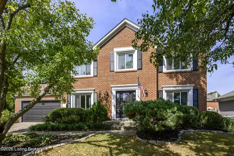 8909 Duxbury Rd, Louisville, KY 40242