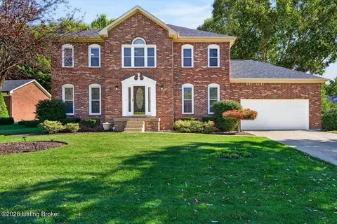 2603 Acushnet Ct, Louisville, KY 40242
