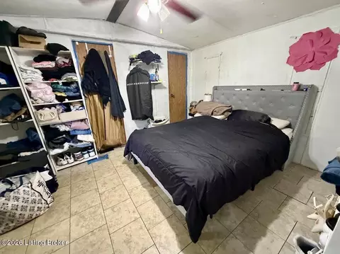 Bedroom - 423 Ockerman Rd, Bloomfield, KY 40008 photo 1 of 2