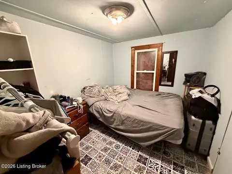 Bedroom - 423 Ockerman Rd, Bloomfield, KY 40008 photo 2 of 2
