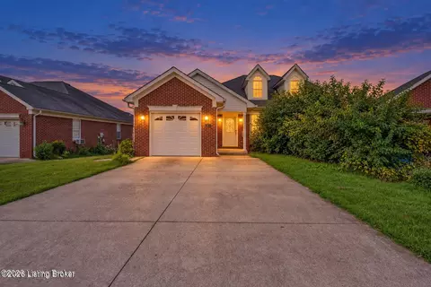 218 Banjo St # A, Bardstown, KY 40004