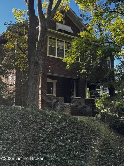 2116 Baringer Ave, Louisville, KY 40204