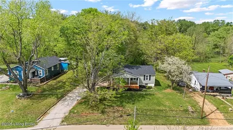 View/Area - 840 E Walnut St, Corydon, IN 47112 photo 1 of 3