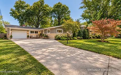 9204 Axminster Dr, Jeffersontown, KY 40299