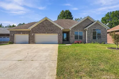 8305 Grandel Forest Way, Louisville, KY 40258