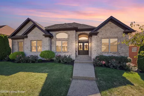 1020 Champions Cir, Simpsonville, KY 40067