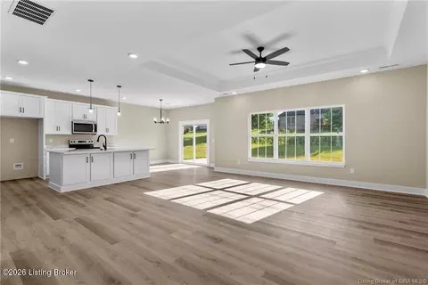Living - 7014 Dylan Cir, Georgetown, IN 47122 photo 2 of 5