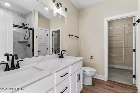 Bath - 7014 Dylan Cir, Georgetown, IN 47122 photo 2 of 4