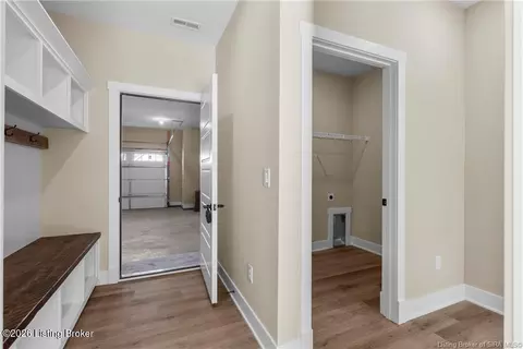Entry Way - 7014 Dylan Cir, Georgetown, IN 47122 photo 6 of 9