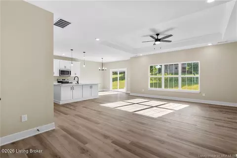 Living - 7014 Dylan Cir, Georgetown, IN 47122 photo 1 of 5