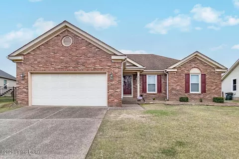 2722 Antone Pkwy, Louisville, KY 40220