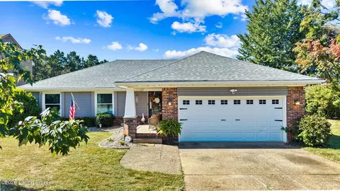 4718 Lowe Rd, Louisville, KY 40220