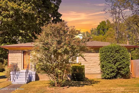 3129 Hewitt Ave, Houston Acres, KY 40220
