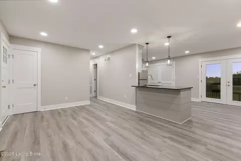 Living - 811 Giltner Rd, Smithfield, KY 40068 photo 1 of 1