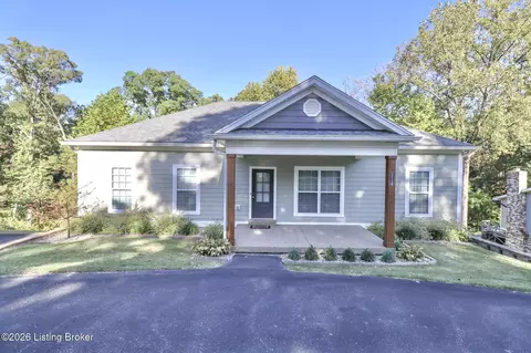 2718 Windsor Forest Dr, Louisville, KY 40272